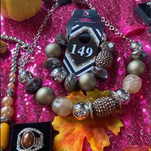 Paparazzis jewelry sets